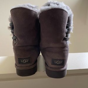 UGGS